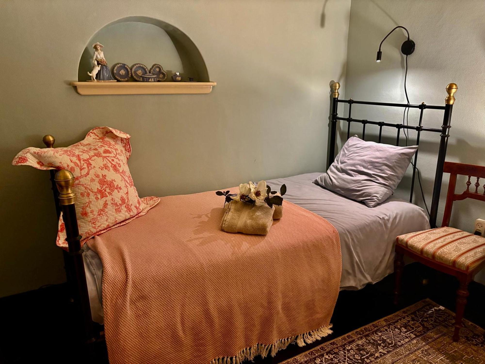 B&B Het Gasthuys アメロンゲン エクステリア 写真